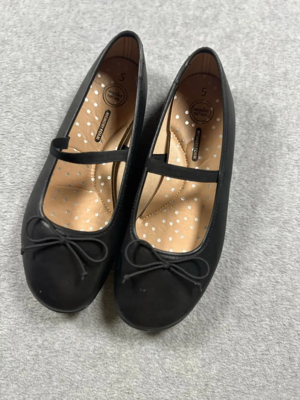 Wonder Nation Ballet Flats Girls Black SZ 5 Elastic Strap Round Toe Bow Detail
